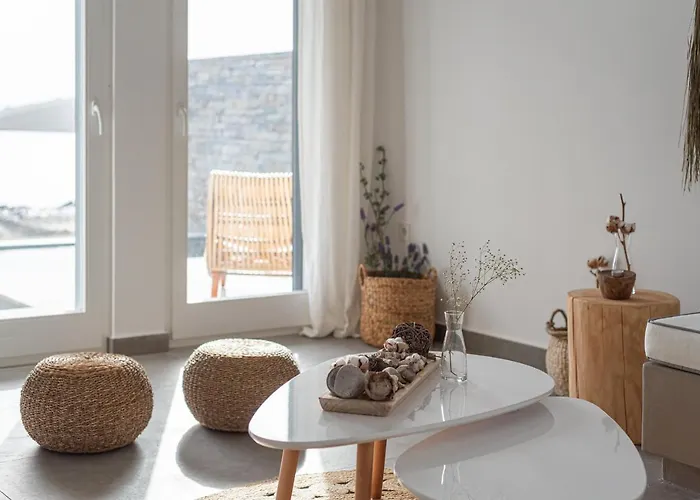 Summersalt Paros Μώλος Πάρου